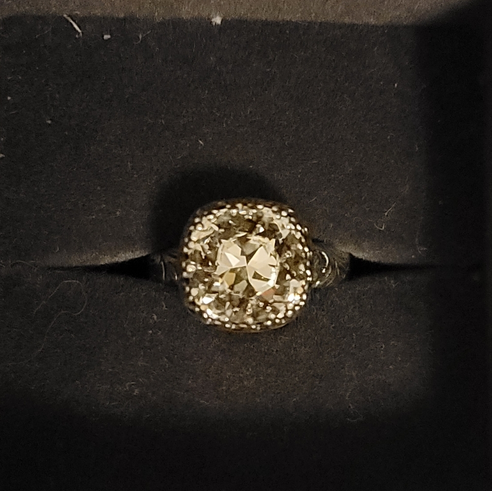 Sterling Silver Swarovski Crystal Ring Size 6